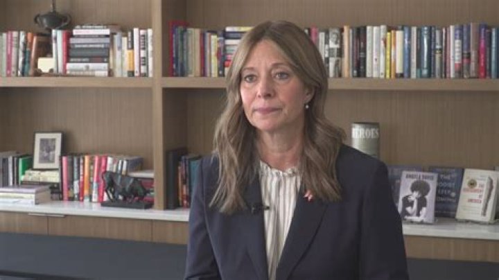 Amy Acton Height, Weight, Net Worth, Age, Birthday, Wikipedia, Who, Nationality, Biography