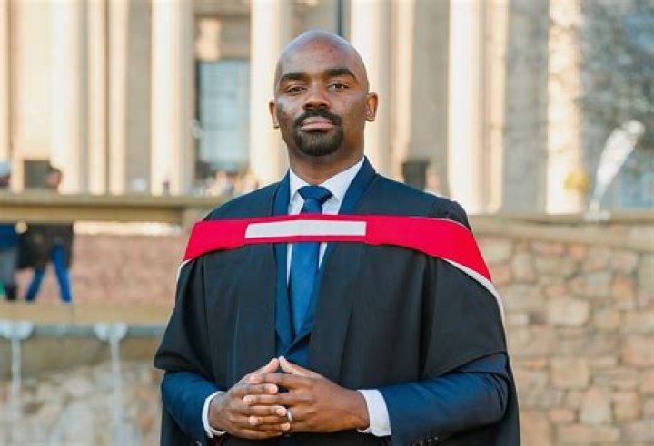 
Dr. Musa Mthombeni Height, Weight, Net Worth, Age, Birthday, Wikipedia, Who, Nationality, Biography 