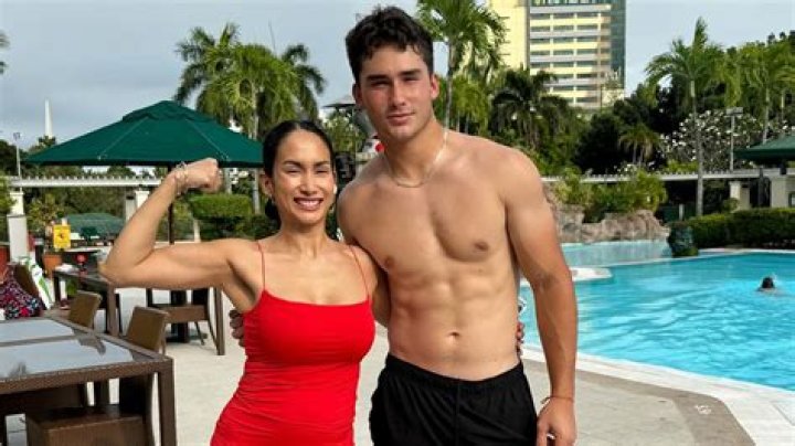 Erika Poturnak Height, Weight, Net Worth, Age, Birthday, Wikipedia, Who, Nationality, Biography