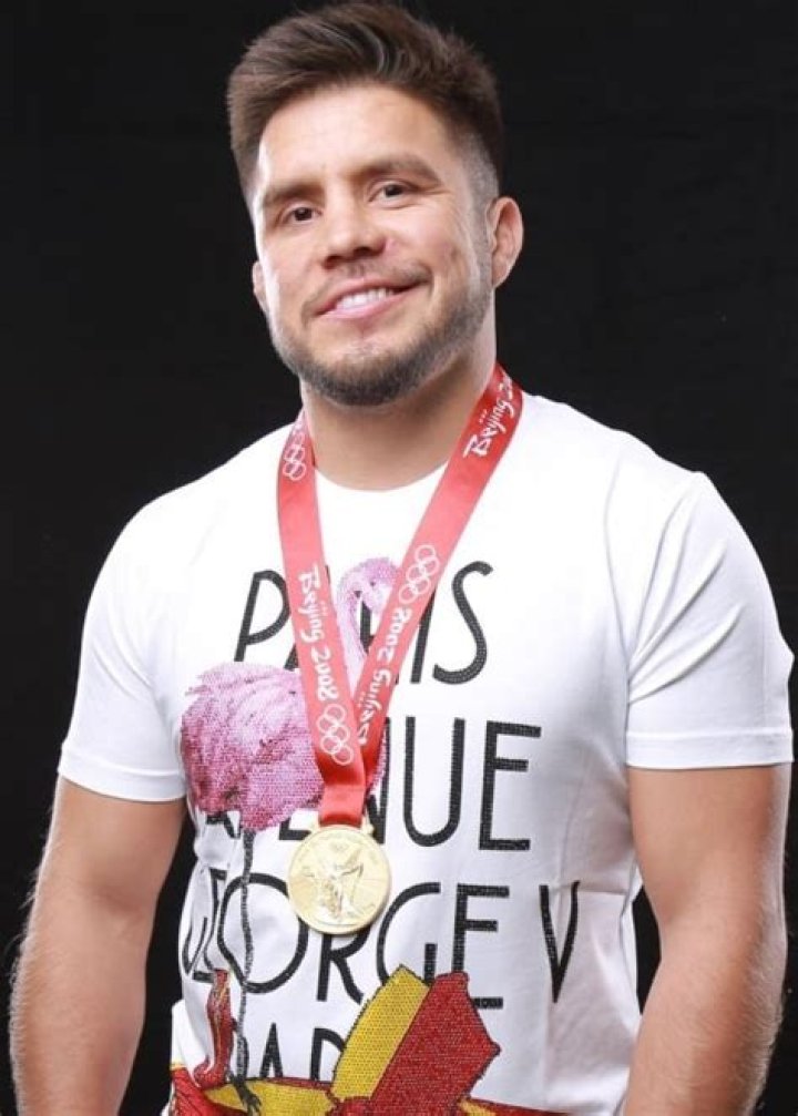 Henry Cejudo Height, Weight, Net Worth, Age, Birthday, Wikipedia, Who, Instagram, Biography