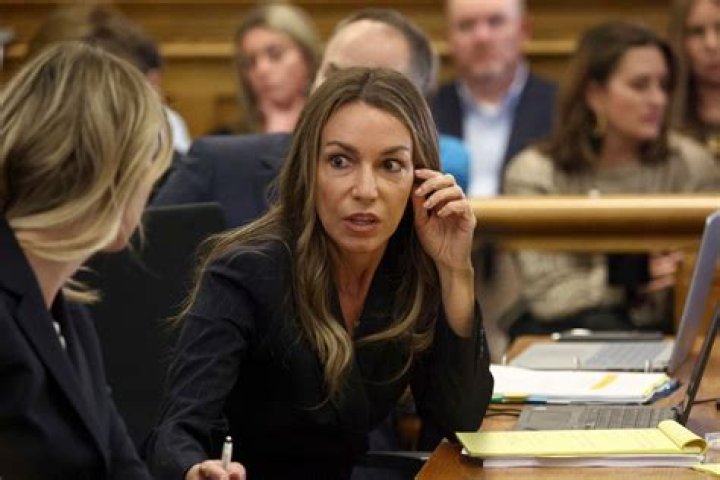 Here Is What Happened To Karen Refaeli After Bridezillas