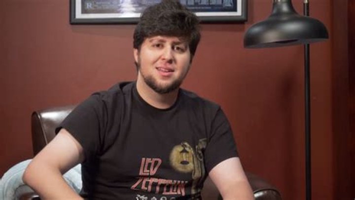 
Jon Jafari Height, Weight, Net Worth, Age, Birthday, Wikipedia, Who, Nationality, Biography 