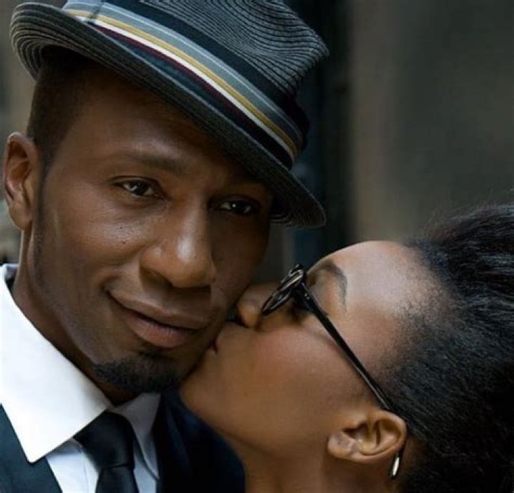 Leon Robinson is Married to Wife: Kimberlie Robinson. Kids: Noelle Robinson.
