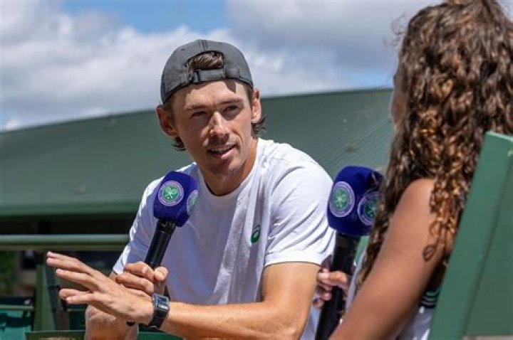 
Who Are Alex De Minaur Parents? Find Out Their Nationality And Ethnicity 