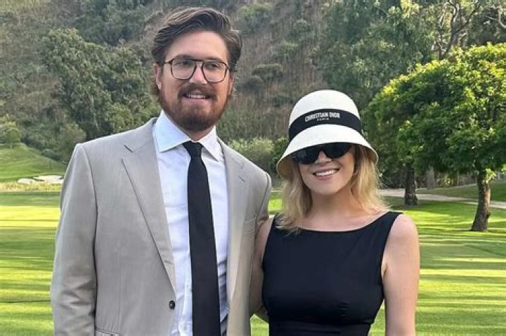 
Why Was Rebekah Jones Son Arrested? Her Husband Jacob Romer And Family 